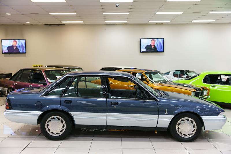 1987 HOLDEN CALAIS VL