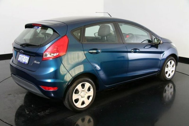 2010 FORD FIESTA LX WS