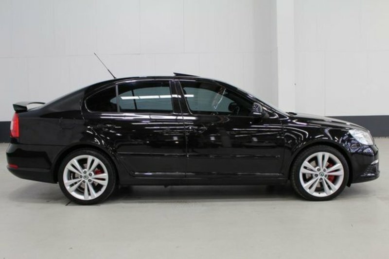 2010 SKODA OCTAVIA RS 147 TSI 1Z MY10