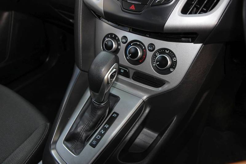 2013 FORD FOCUS AMBIENTE LW MK2