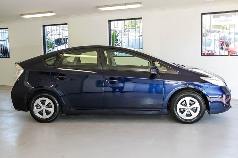 2014 TOYOTA PRIUS ZVW30R