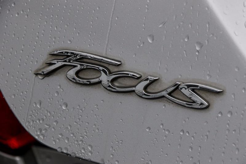 2011 FORD FOCUS AMBIENTE LW