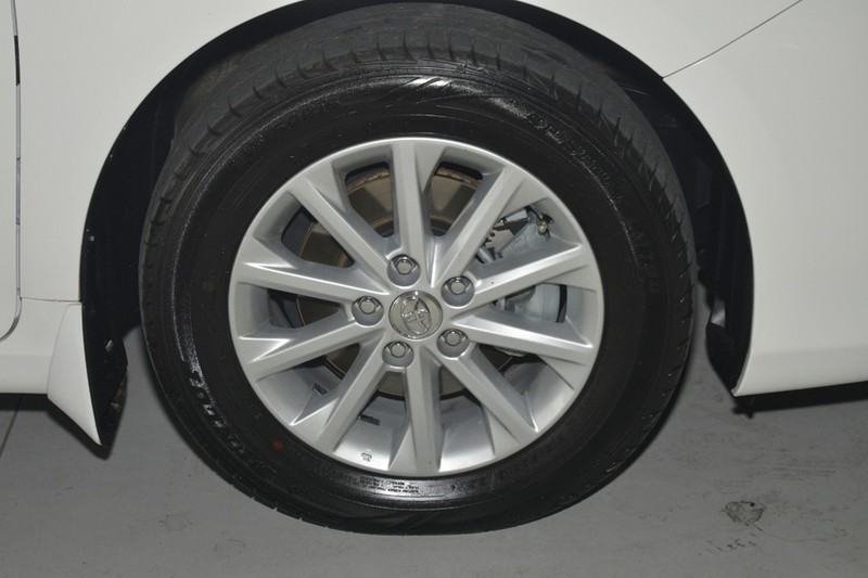 2013 TOYOTA CAMRY HYBRID H AVV50R