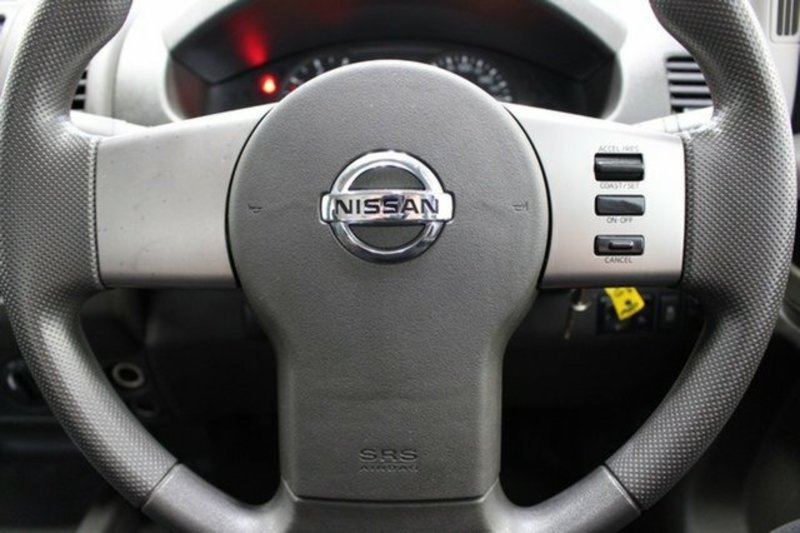 2013 NISSAN NAVARA RX (4x4) D40 MY13