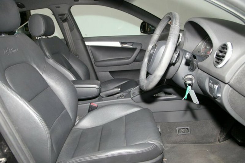 2010 AUDI A3 SPORTBACK 1.8 TFSI AMBITION 8P MY09