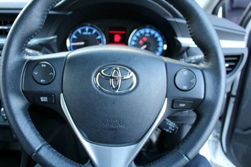 2014 TOYOTA COROLLA ZR ZRE172R