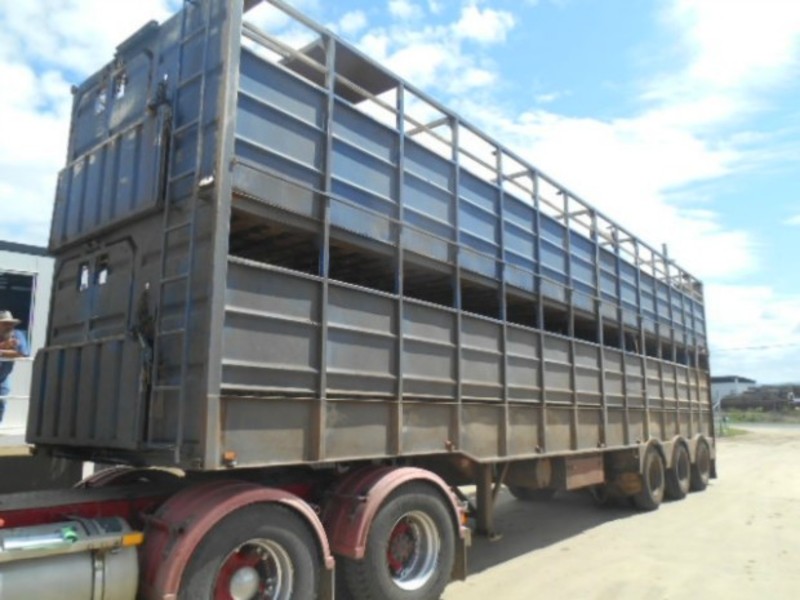 2005 Warrego Live Double Decker Stock Crate