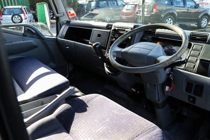 2006 MITSUBISHI FUSO CANTER FE83P 2.0 MWB