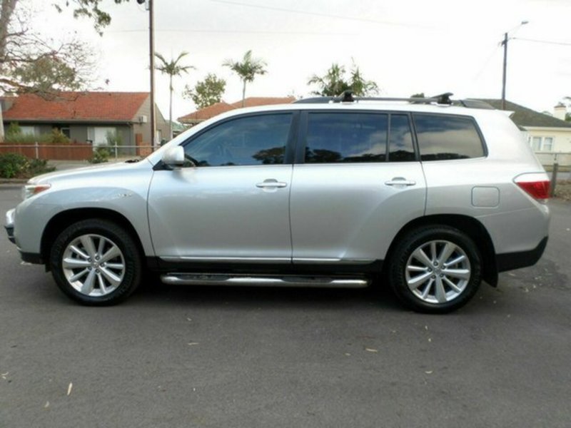 2013 TOYOTA KLUGER ALTITUDE (FWD) 7 SEAT GSU40R MY12