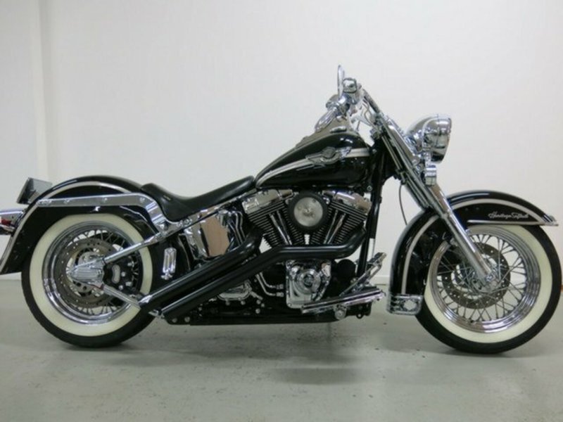 2003 HARLEY-DAVIDSON FLSTC Heritage Softail Classic