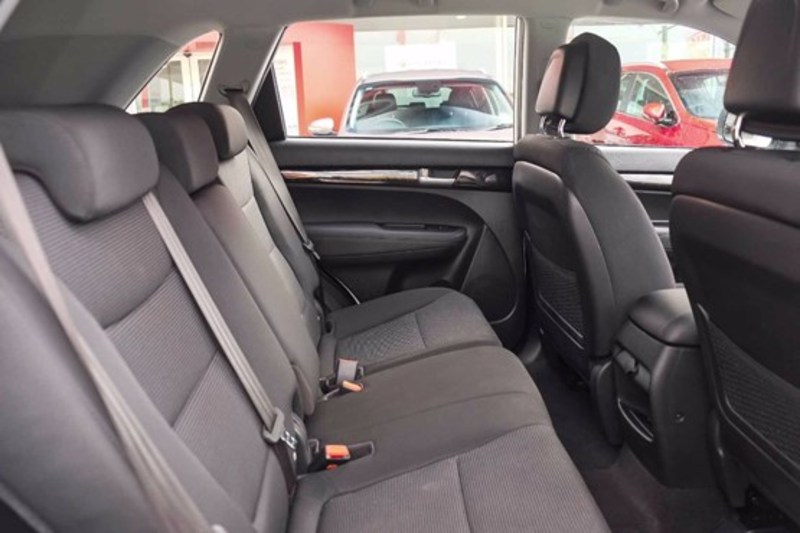 2014 KIA SORENTO SI XM
