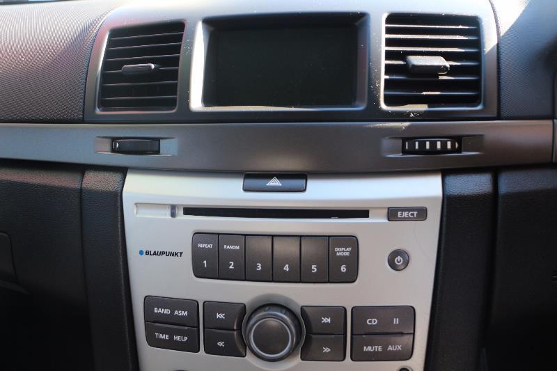 2007 HOLDEN COMMODORE OMEGA VE