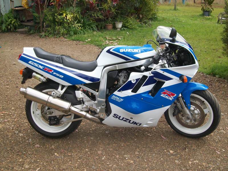 1991 SUZUKI GSX R750