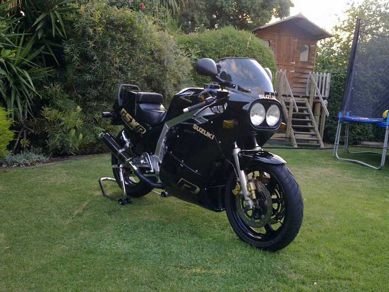 1987 SUZUKI GSX-R 1100