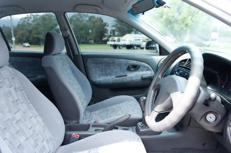 2002 MITSUBISHI LANCER GLi CE