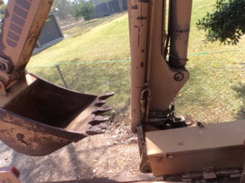 CASE 580K Backhoe Loader