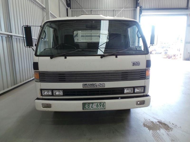 MAZDA T3500