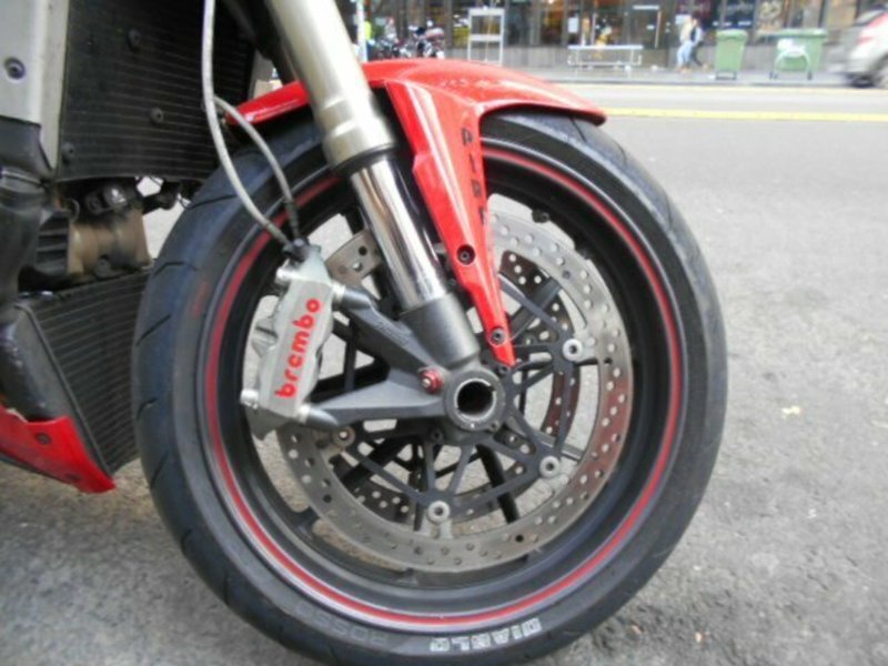 2009 DUCATI 1100CC STREETFIGHTER MY09