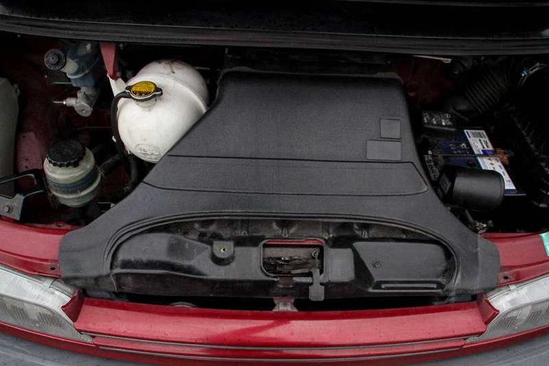 1999 TOYOTA TARAGO GLi TCR10R