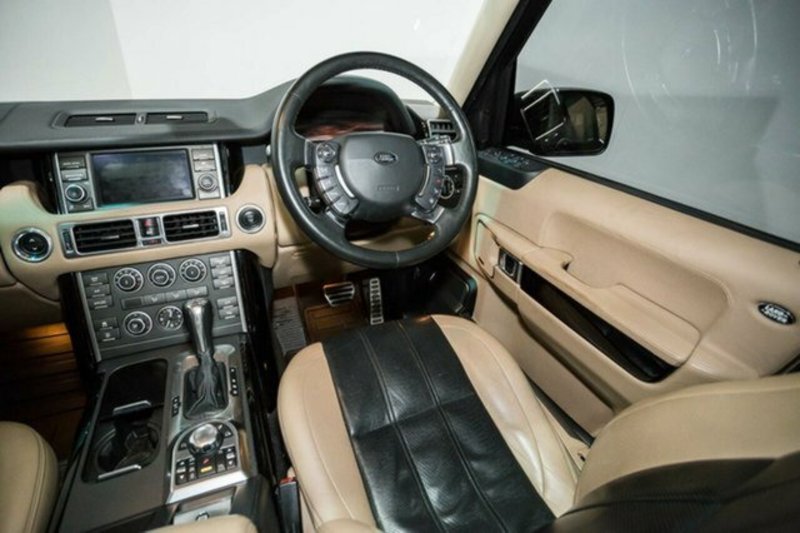 2010 RANGE ROVER RANGE ROVER VOGUE AUTOBIOGRAPHY SC 5.0 V8 MY10