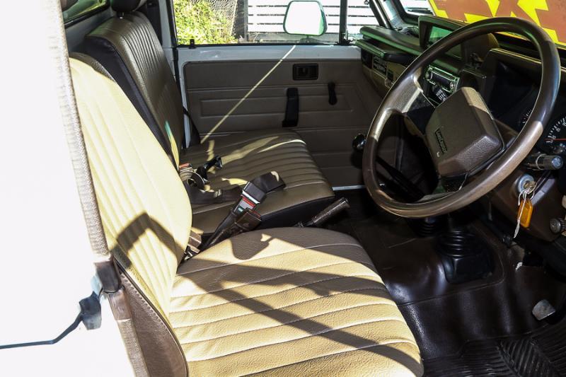 1986 TOYOTA LANDCRUISER HJ75