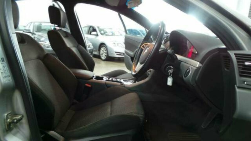 2011 HOLDEN COMMODORE SV6 VE II MY12