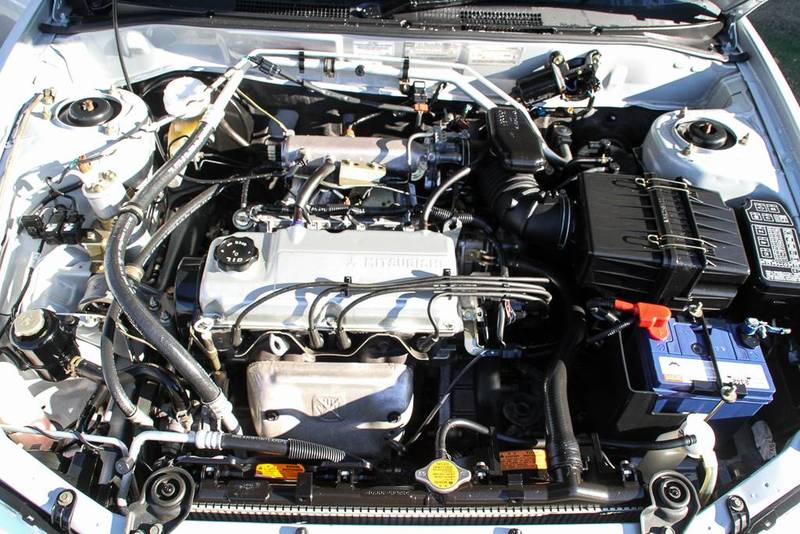 2003 MITSUBISHI MIRAGE CE