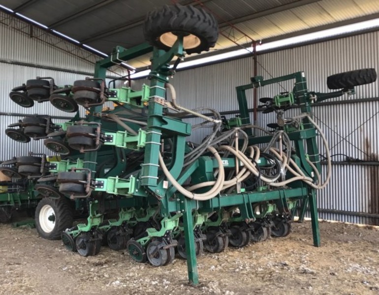 Excel Stubble Warrior planters