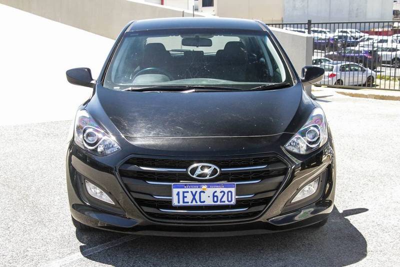 15 HYUNDAI i30 GD3 SERIES II MY16 ACTIVE HBK5DR SA 6SP 1.8I