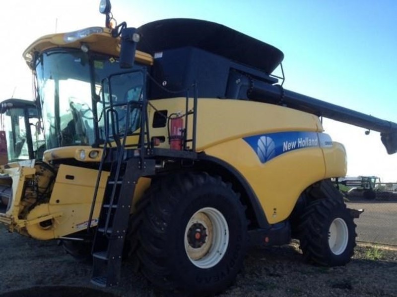 2007 NEW HOLLAND CR9070 CR9070 HarvesterHeader