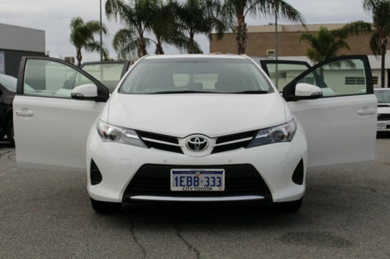 2012 TOYOTA COROLLA ASCENT ZRE182R