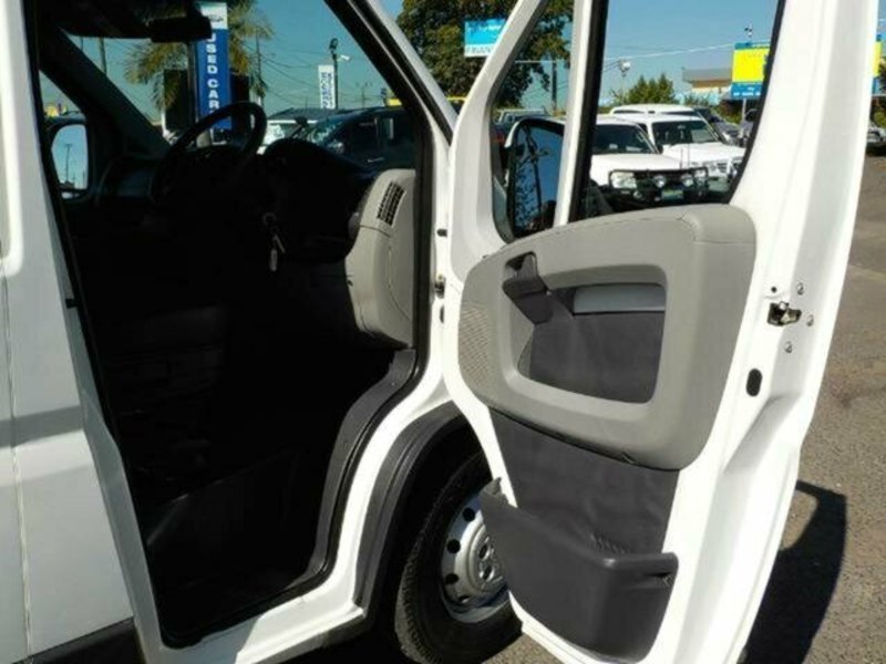 2011 FIAT DUCATO JTD Mid Roof MWB Series II MY10