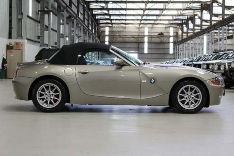 2005 BMW Z4