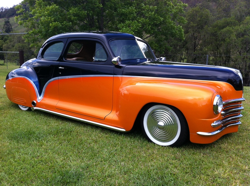 1946 PLYMOUTH DELUXE