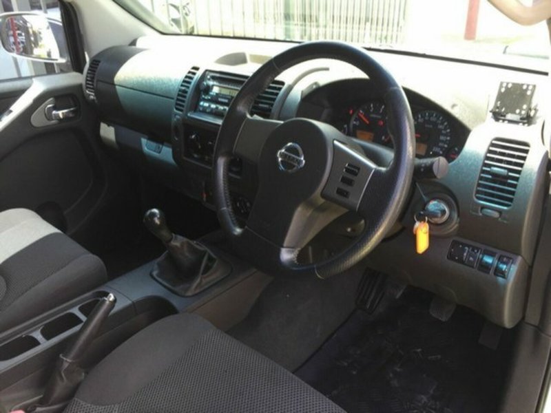 2006 NISSAN NAVARA ST-X (4x4) D40