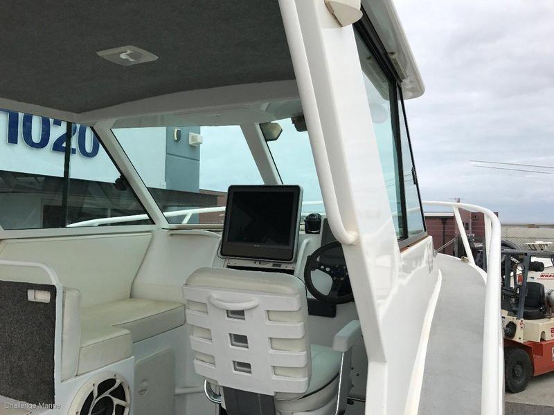 Bruce Boats Oceanrider 8M XL Fishing Deck