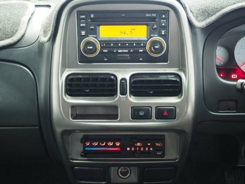 2013 NISSAN NAVARA ST-R (4x4) D22 SERIES 5