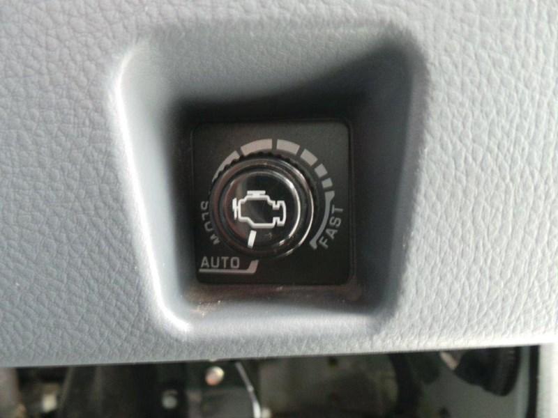 2010 FUSO CANTER