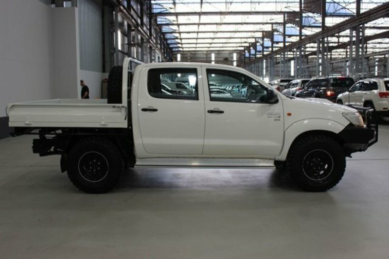 2012 TOYOTA HILUX SR (4x4) KUN26R MY12