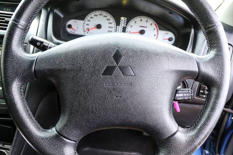 2004 MITSUBISHI MAGNA VR-X AWD TW SERIES II