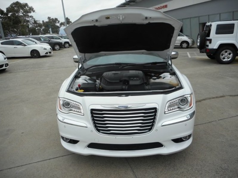 2014 CHRYSLER 300 C E-SHIFT MY14