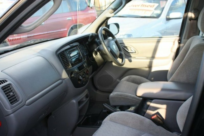 2002 MAZDA TRIBUTE LIMITED TRAVELLER