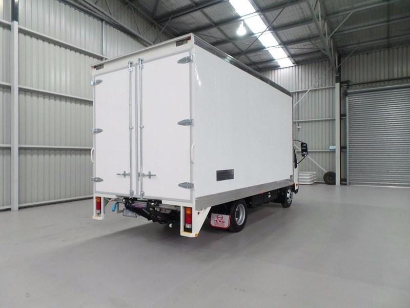 2017 HINO 300 SERIES - 716