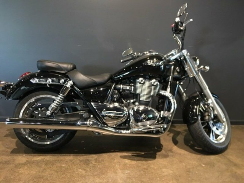 2016 TRIUMPH Thunderbird Commander