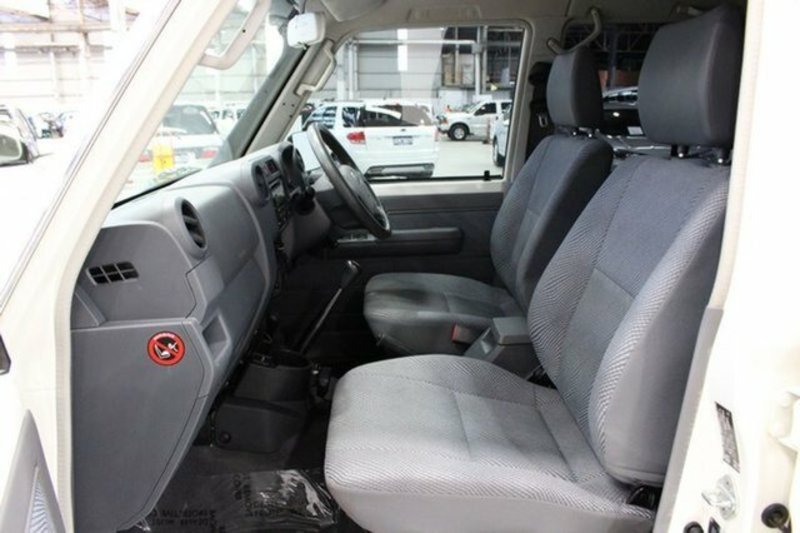 2014 TOYOTA LANDCRUISER GXL (4x4) VDJ79R MY12 UPDATE