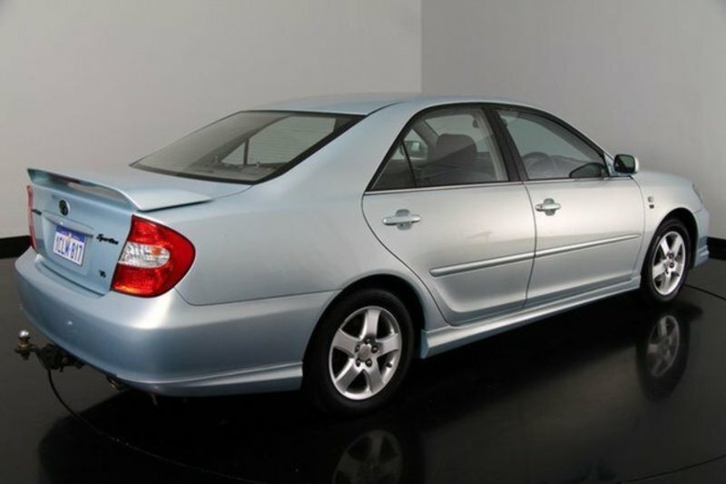 2003 TOYOTA CAMRY SPORTIVO ACV36R