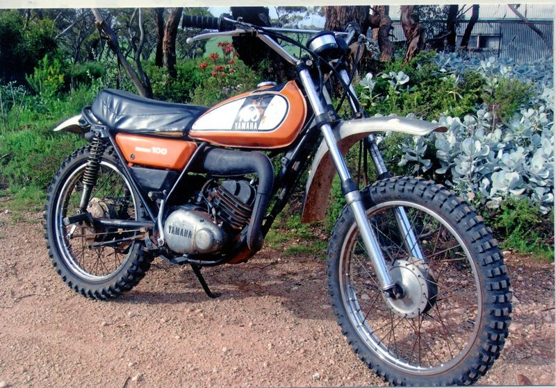 1974 YAMAHA DT 100