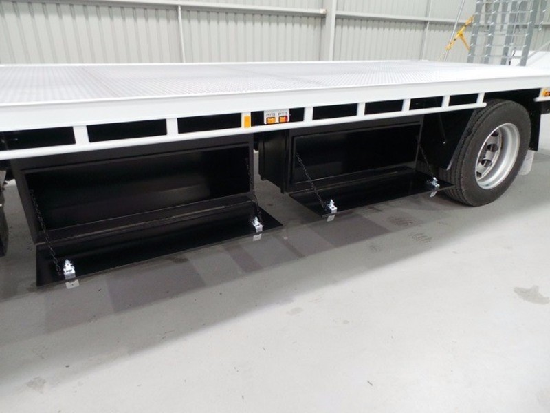 2017 FUSO Fighter 1627 Fighter 1627 Truck