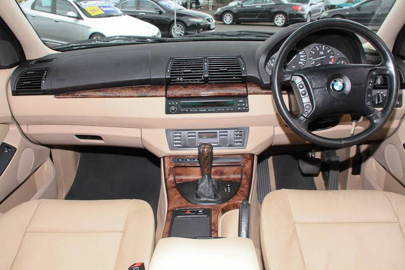 2003 BMW X5 3.0i E53