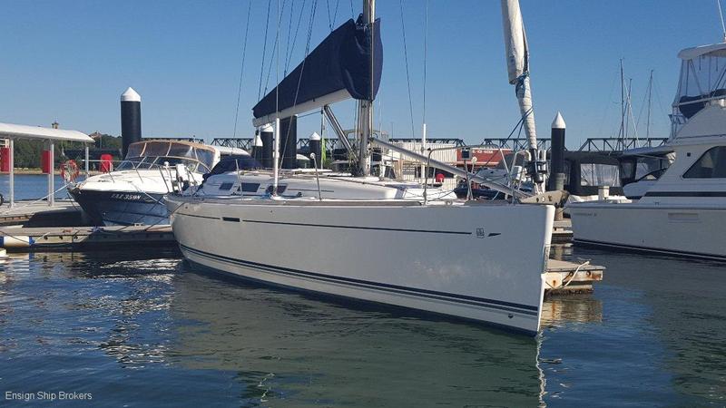 Dufour 40 Performance